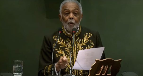 Gilberto Gil toma posse na Academia Brasileira de Letras