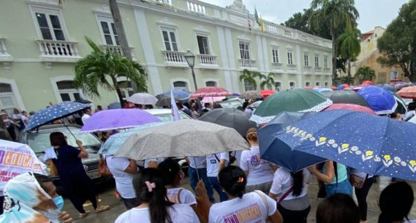 Greve dos professores pode chegar ao fim ainda nesta sexta-feira (6)