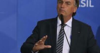 Desde o Real, Bolsonaro será o 1º presidente a deixar salário mínimo menor