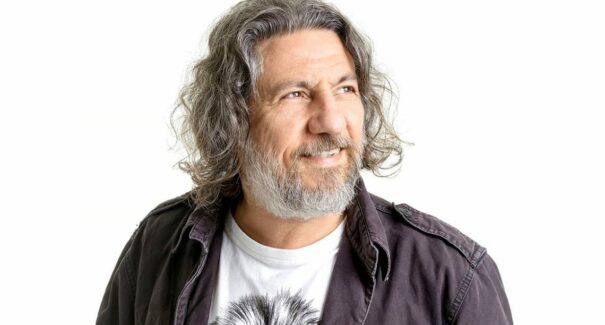 Fauzi Beydoun, vocalista da Tribo de Jah, recebe Título de Cidadão Ludovicense