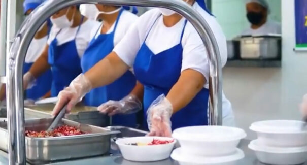 Atendimento presencial nos restaurantes populares retorna nesta segunda (9)