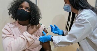 Parque do Rangedor abre drive-thru de vacinação