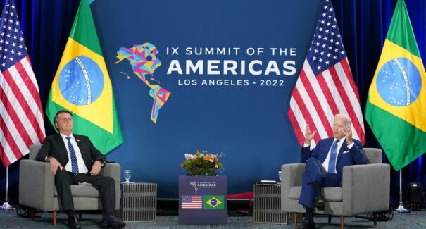 Presidentes Bolsonaro e Biden fazem reunião bilateral nos EUA