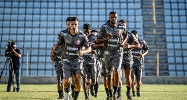 Após 8 meses parado, Imperatriz retorna as atividades