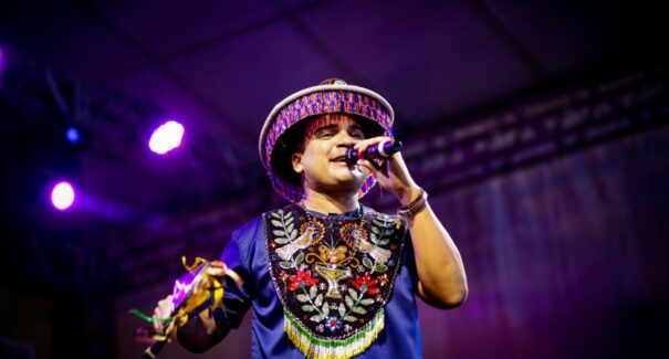 Emanuel Jesus apresenta o show “Festa pra São João” nesta quarta-feira (22)