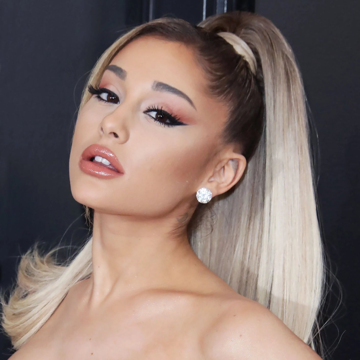 Ariana Grande Tem Casa Invadida Por Stalker Em Seu Aniversário O Imparcial 7569