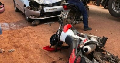 Mulher morre após colisão entre moto com carro de passeio na BR-010