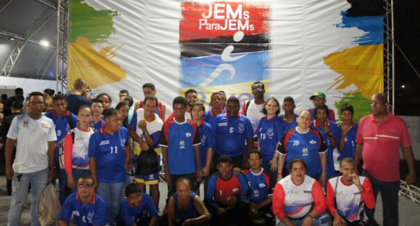 Atletas da Escola Eney Santana/Apae participam de torneios do JEMS 2022
