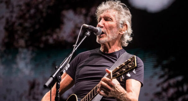Cantor Roger Waters deixa mensagens a fãs que reclamam de suas posições políticas