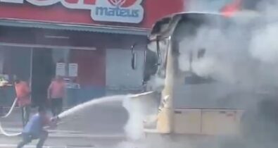 Fogo expõe péssimas condições do transporte público de São Luís