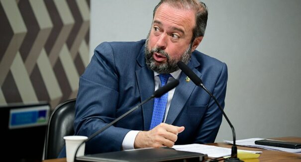 Feminicídio: Senado aprova projeto que proíbe tese da ‘legítima defesa da honra’
