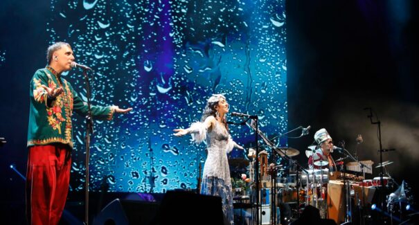 Trio formado por Marisa Monte, Carlinhos Brown e Arnaldo Antunes lançam EP