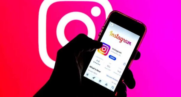 Justiça condena plataforma a indenizar usuário após invasão de conta em rede social