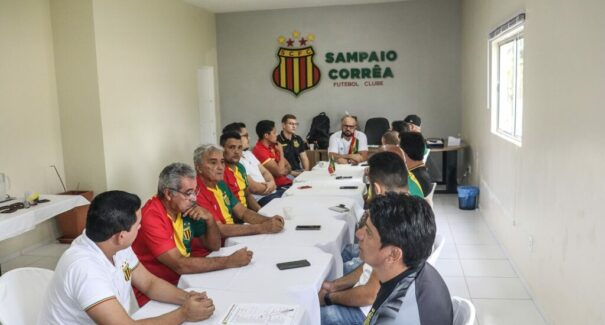 Sampaio Corrêa tem três propostas para vender 50% dos direitos de sua SAF
