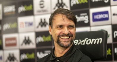 Após derrota pelo Vila Nova, técnico do Vasco é demitido pelo clube