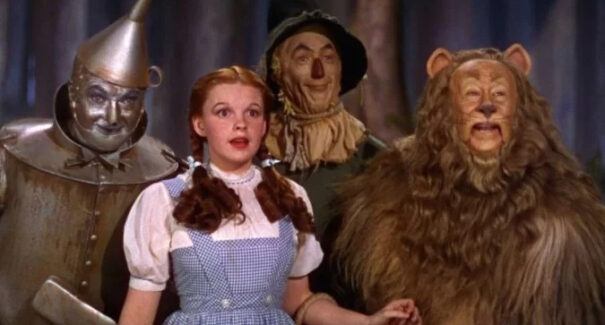 Kenya Barris é novo diretor do remake do clássico ‘O mágico de Oz’