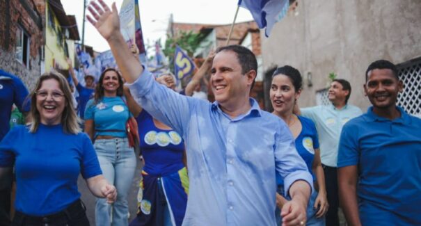 Edivaldo participa de caminhada e carreata nas regiões da Radional, Santo Antônio e Vila Lobão