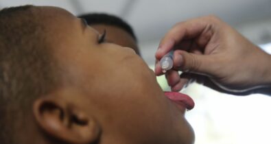 Campanha de vacinação contra a pólio termina nessa sexta-feira (30)