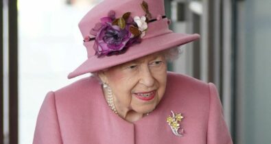 Médicos estão preocupados com saúde da rainha Elizabeth