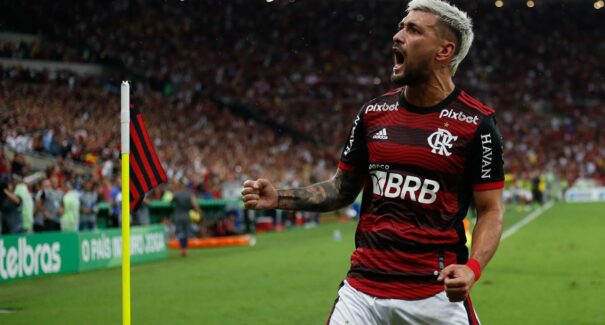 Flamengo derrota São Paulo no Maracanã e chega à final da Copa do Brasil