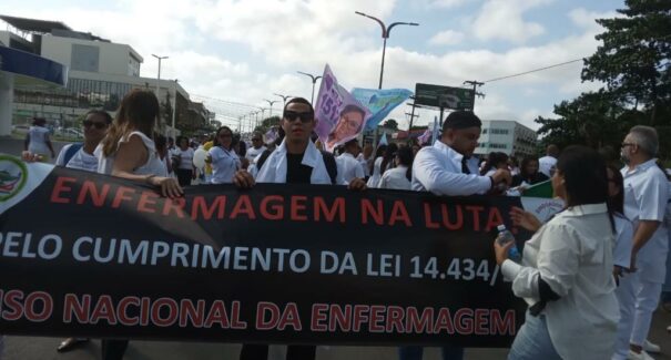 Enfermeiros realizam paralisação nacional de 24 horas nesta quarta-feira (21)