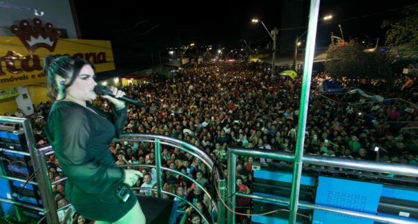 Celebração dos 70 anos de São José de Ribamar conta com fogos de artifício e show de Mara Pavanelly