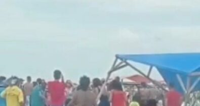 Segue detida mulher que atropelou banhistas na praia do Araçagi, no domingo