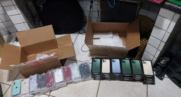 Celulares transportados sem nota fiscal são apreendidos em ônibus, em Imperatriz