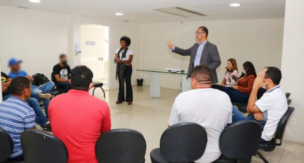 Grupo Reflexivo de Gênero inicia mais uma turma para homens autores de violência
