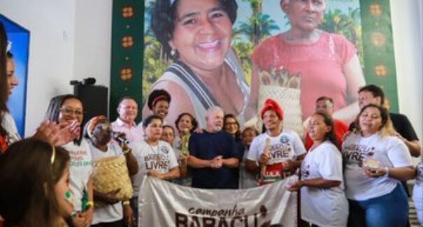 Lula amplia passagem pelo Maranhão e visita Casarão das Quebradeiras de Côco