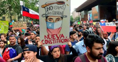 Chilenos vão às urnas neste domingo (4) para plebiscito sobre nova Constituição