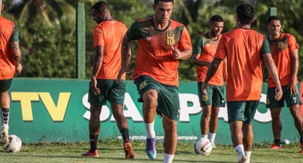 Sampaio Corrêa se prepara para duelo contra o Criciúma