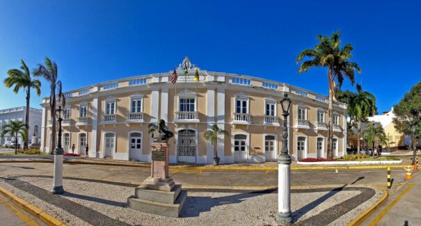 Prefeitura de São Luís decreta ponto facultativo na sexta-feira (9); veja o que funciona