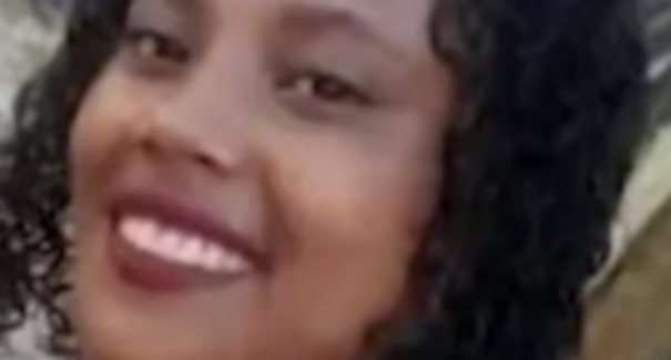 Em Bacabal, pedaço de madeira sujo de sangue é achado ao lado do corpo de jovem de 19 anos