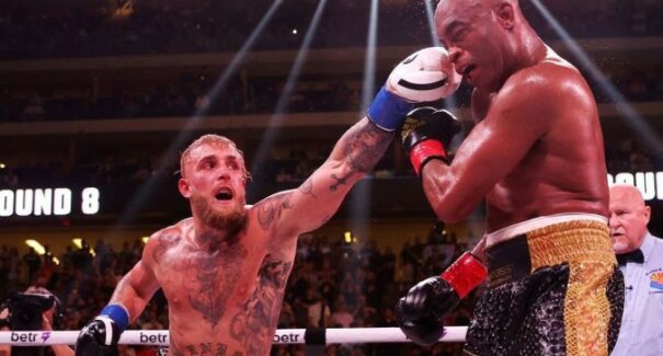 Anderson Silva perde luta de boxe para youtuber Jake Paul com knockdown
