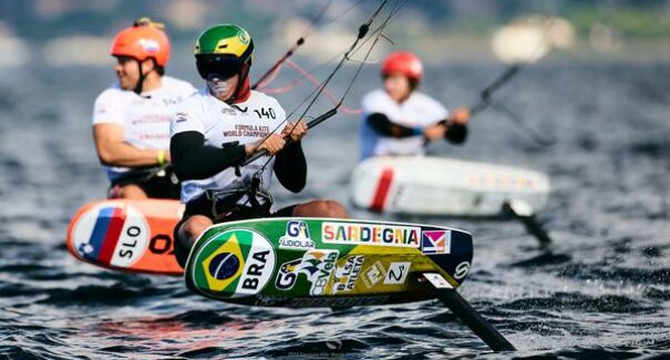 Kitesurfista maranhense Bruno Lobo é o melhor das Américas no Campeonato Mundial