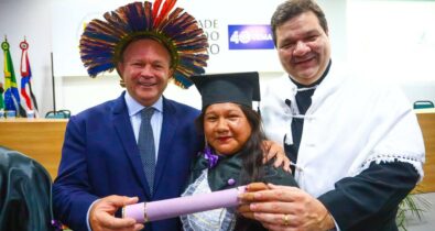 Brandão participa de cerimônia de formatura de professores indígenas do Maranhão