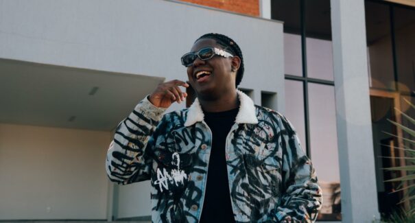 Cantor Matheusinho alcança mais de 11 milhões de reproduções no Spotify