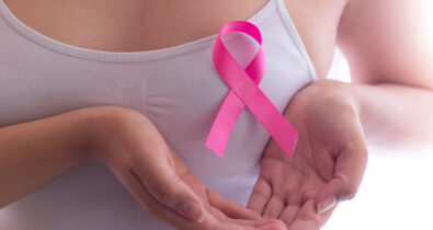Conscientização sobre câncer de mama