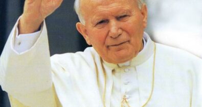 Igreja celebra festa para São João Paulo II