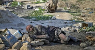 ‘Homem mais sujo do mundo’ morre aos 94 anos
