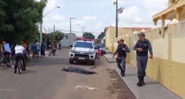 Homem é morto a pauladas na frente de igreja em Imperatriz