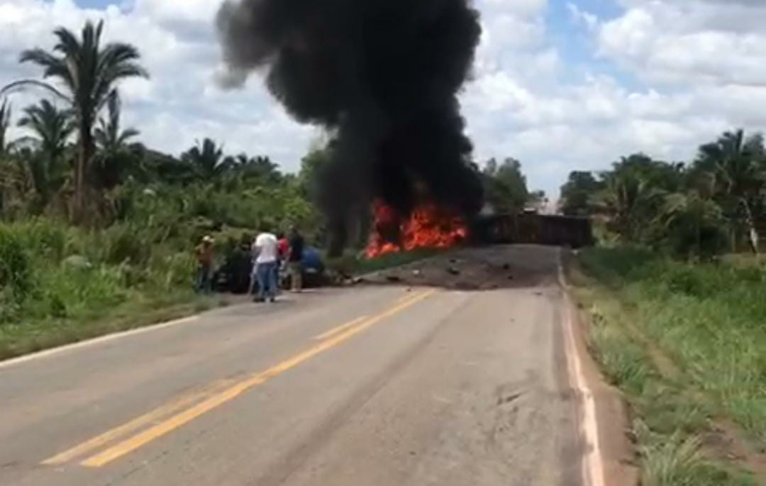 Motorista perde o controle do carro e mata duas pessoas na BR-135 no MA, Maranhão