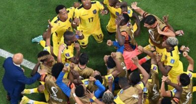 Anfitrião Catar perde para o Equador no jogo de abetura da Copa