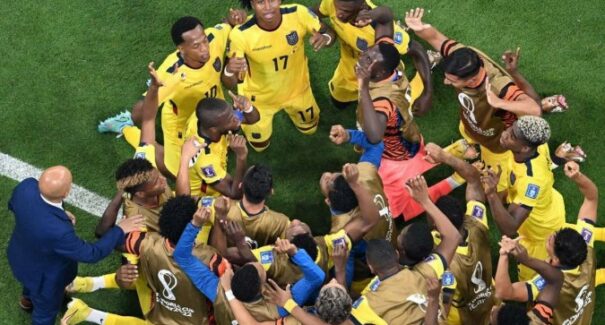 Anfitrião Catar perde para o Equador no jogo de abetura da Copa