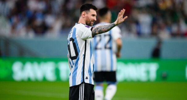 Duelo entre Messi e Lewandowski desta quarta-feira (30) é decisivo para o Grupo C