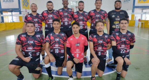 Semifinalistas do torneio masculino de voleibol serão conhecidos nesta quarta (9)
