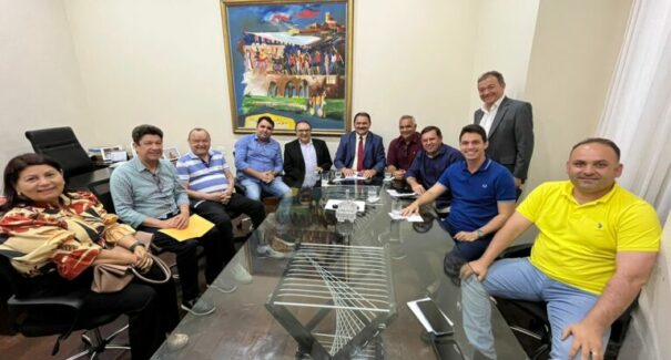 Eleição da Federação dos Municípios do Estado do Maranhão movimenta prefeitos