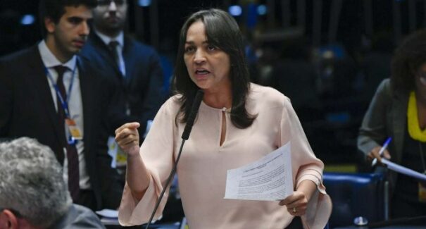 Transição divulga 33 ministérios de Lula