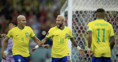 Brasil goleia a Coreia do Sul e avança para as quartas de final